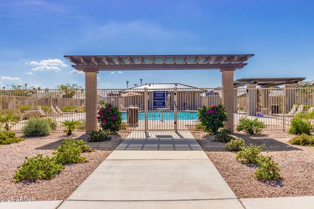 232 N 56TH Place, Mesa, AZ 85205