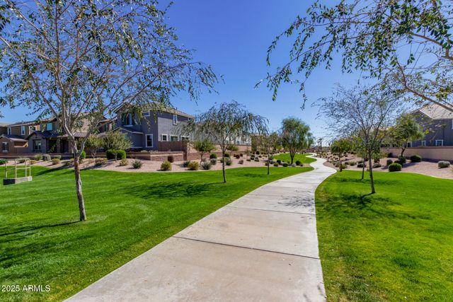 232 N 56TH Place, Mesa, AZ 85205