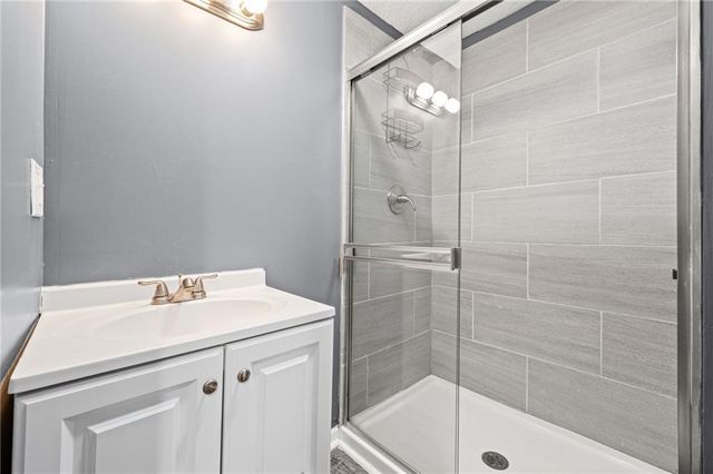 4010 Montgall Avenue, Kansas City, MO 64130