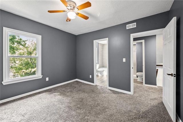 4010 Montgall Avenue, Kansas City, MO 64130