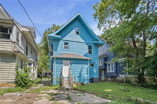 4010 Montgall Avenue, Kansas City, MO 64130