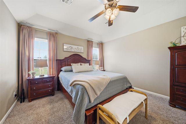 3906 S Maple Avenue, Sand Springs, OK 74063