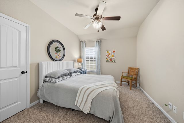 3906 S Maple Avenue, Sand Springs, OK 74063