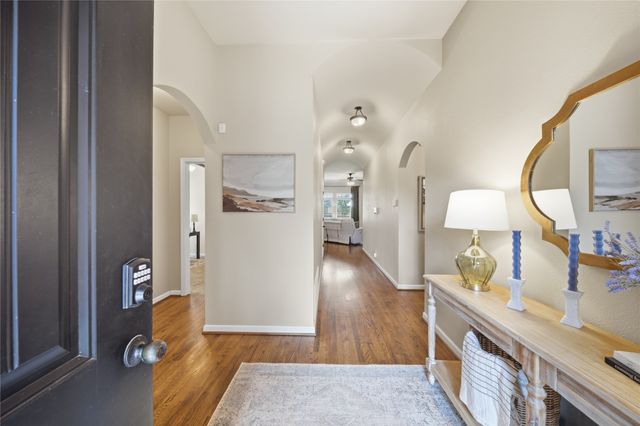 3906 S Maple Avenue, Sand Springs, OK 74063