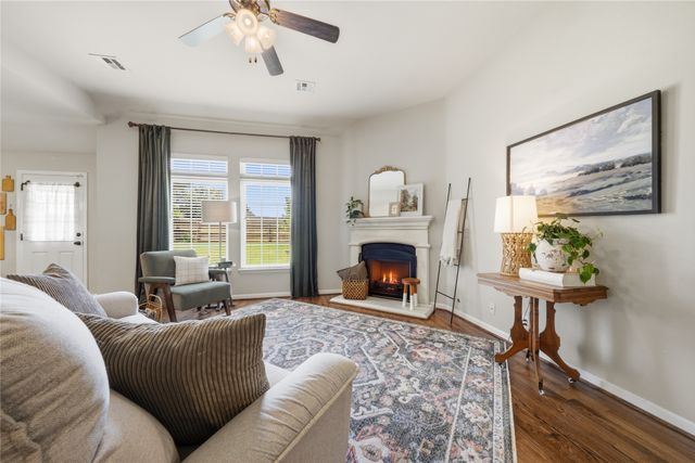 3906 S Maple Avenue, Sand Springs, OK 74063