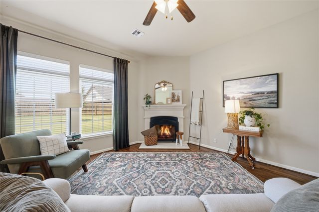 3906 S Maple Avenue, Sand Springs, OK 74063