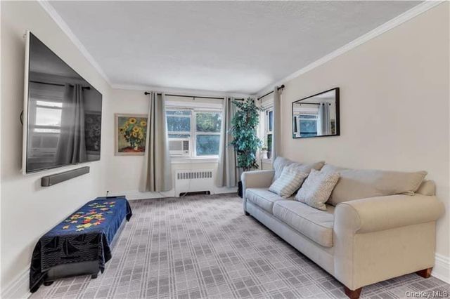 51 White Oak Street 2A, New Rochelle, NY 10801