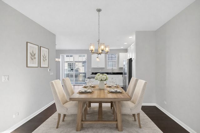 478 Woodmoor Drive 478, Lombard, IL 60148