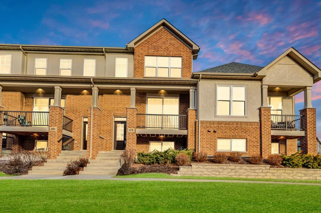 478 Woodmoor Drive 478, Lombard, IL 60148