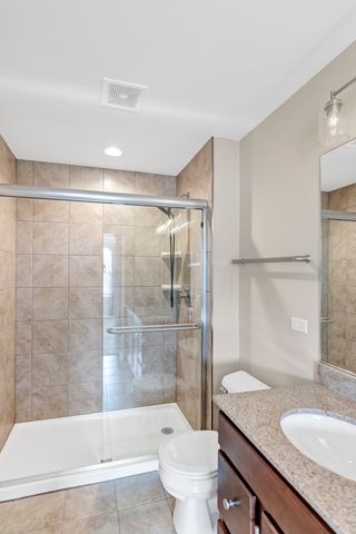 478 Woodmoor Drive 478, Lombard, IL 60148