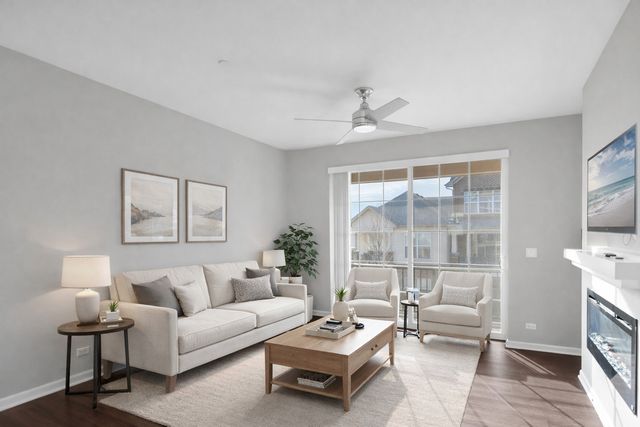 478 Woodmoor Drive 478, Lombard, IL 60148