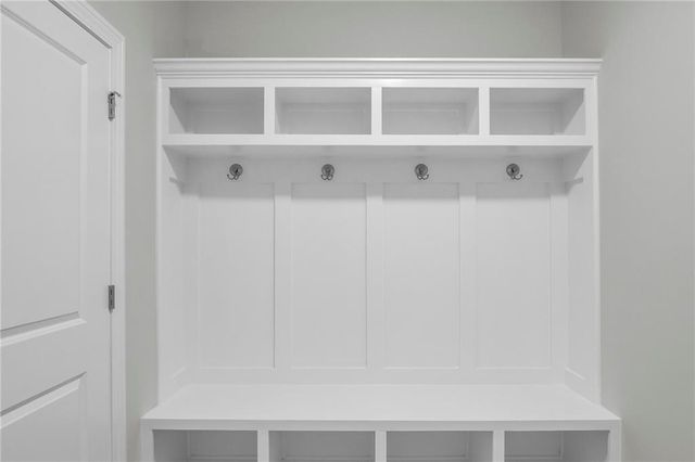 12511 Parkview Avenue, Kansas City, KS 66109