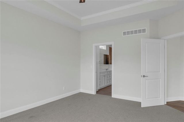 12511 Parkview Avenue, Kansas City, KS 66109