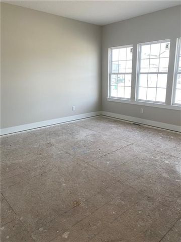 12511 Parkview Avenue, Kansas City, KS 66109