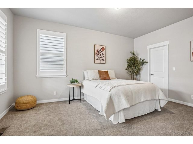 16568 Shoshone St, Broomfield, CO 80023