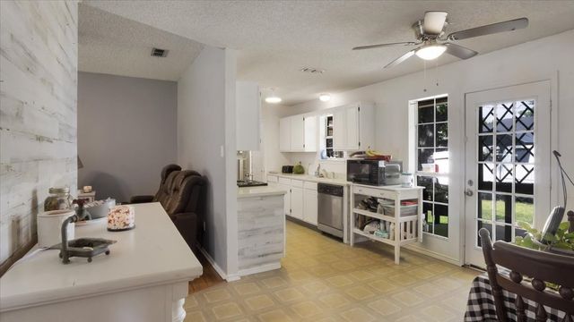 535 Jean Drive, Seagoville, TX 75159