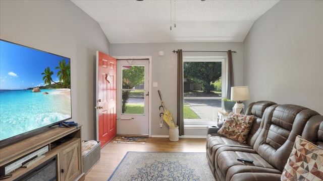 535 Jean Drive, Seagoville, TX 75159