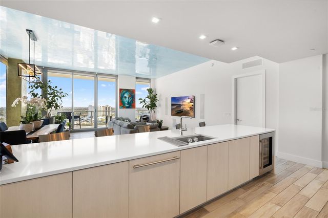 5120 MARINA WAY 16005, Tampa, FL 33611