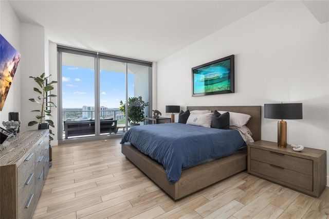 5120 MARINA WAY 16005, Tampa, FL 33611