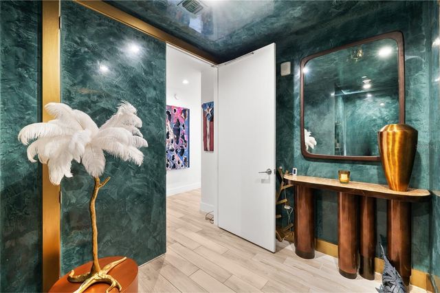 5120 MARINA WAY 16005, Tampa, FL 33611