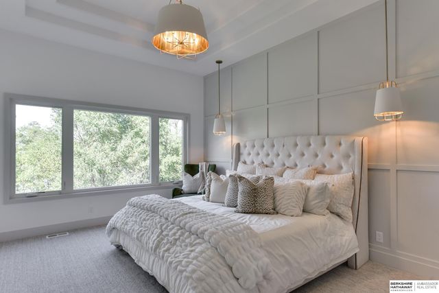 10602 S 126th Court, Omaha, NE 68137