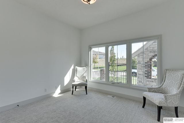 10602 S 126th Court, Omaha, NE 68137