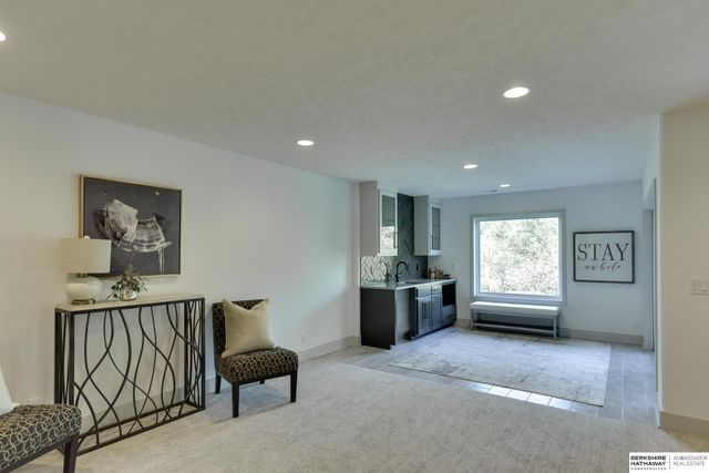 10602 S 126th Court, Omaha, NE 68137