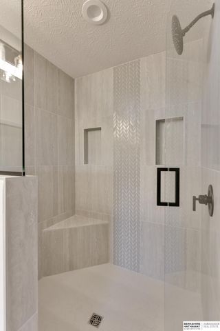 10602 S 126th Court, Omaha, NE 68137