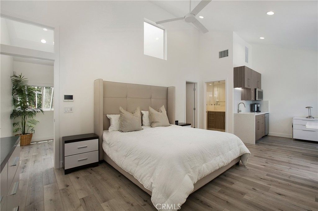 Image 11 of property listing at 31601 Via Conejo, Trabuco Canyon, CA 92679