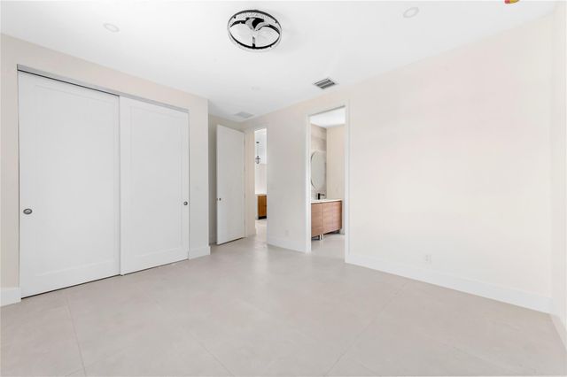 621 NW 42nd Ave, Coconut Creek, FL 33066