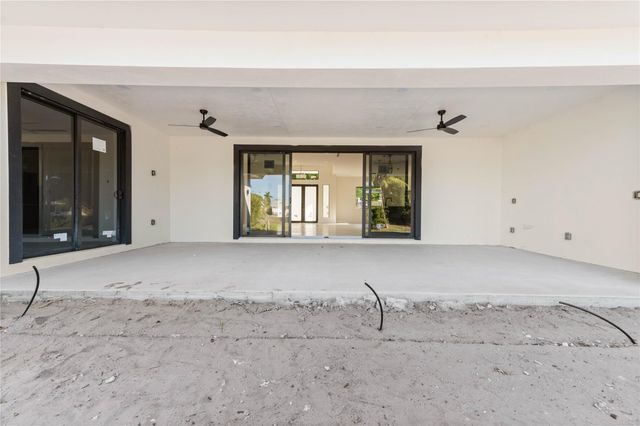 621 NW 42nd Ave, Coconut Creek, FL 33066