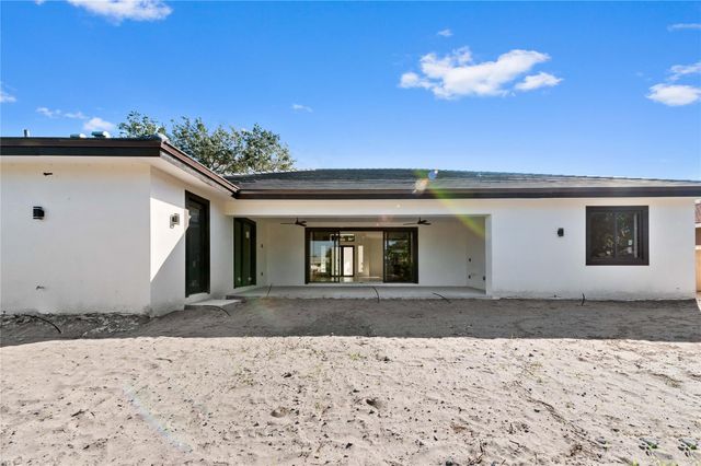 621 NW 42nd Ave, Coconut Creek, FL 33066