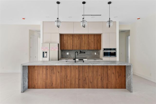 621 NW 42nd Ave, Coconut Creek, FL 33066