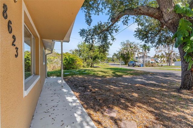 8623 PARKWAY CIRCLE, Riverview, FL 33569