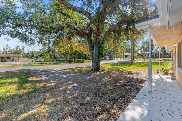 8623 PARKWAY CIRCLE, Riverview, FL 33569