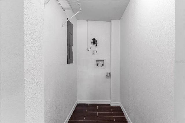 8623 PARKWAY CIRCLE, Riverview, FL 33569