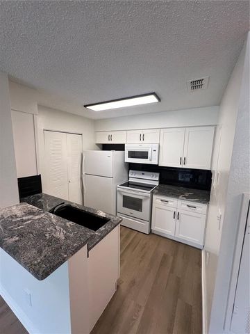 1055 S HIAWASSEE ROAD 2014, Orlando, FL 32835