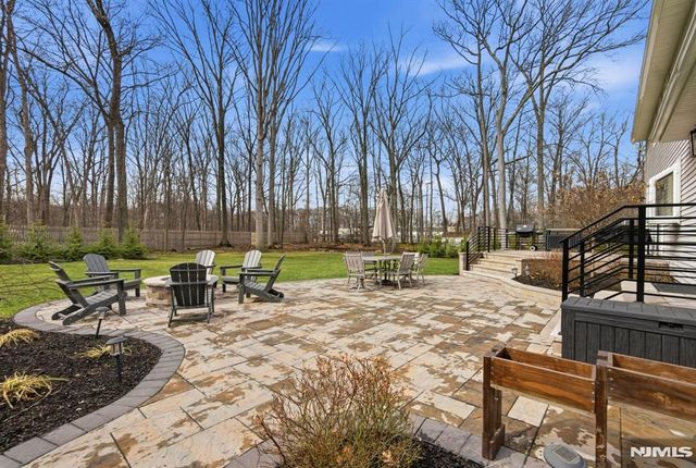 72 Lenox Road, Wayne, NJ 07470