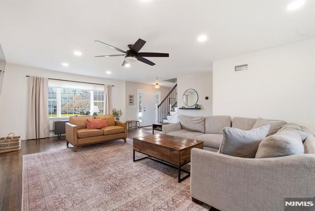 72 Lenox Road, Wayne, NJ 07470