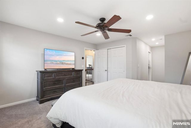 72 Lenox Road, Wayne, NJ 07470