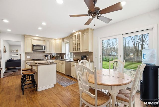 72 Lenox Road, Wayne, NJ 07470