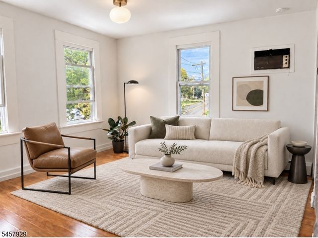 406 Saddle River Rd 2, Saddle Brook Twp., NJ 07663