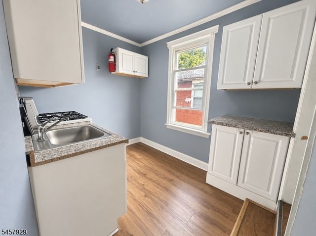 406 Saddle River Rd 2, Saddle Brook Twp., NJ 07663