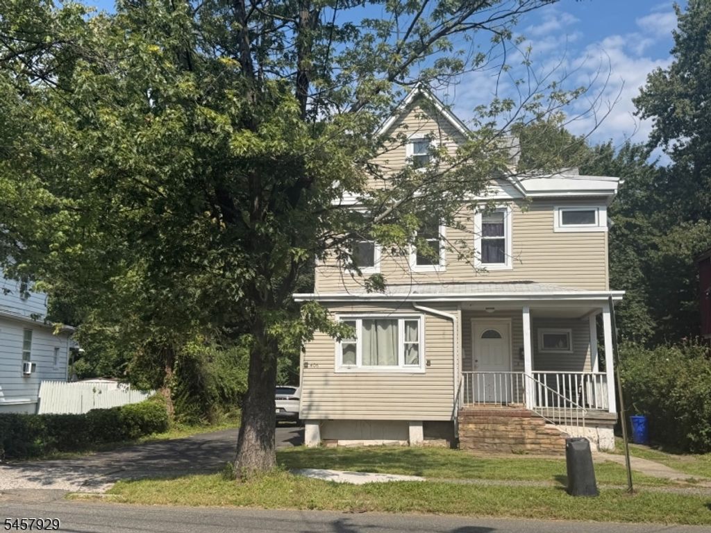 406 Saddle River Rd 2, Saddle Brook Twp., NJ 07663
