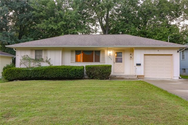 6616 Hardy Avenue, Raytown, MO 64133