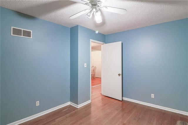 6616 Hardy Avenue, Raytown, MO 64133