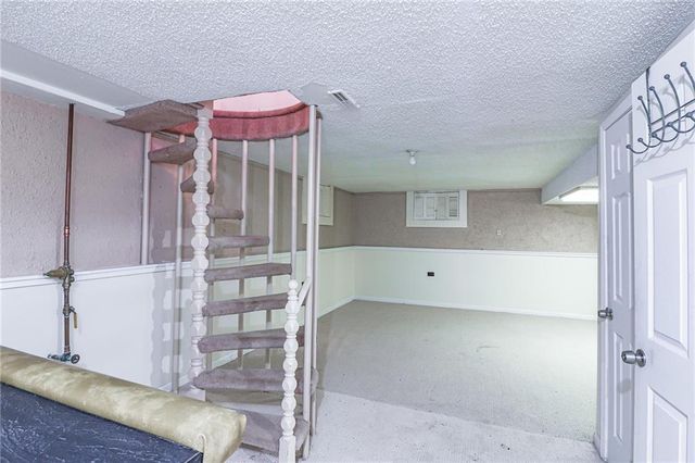 6616 Hardy Avenue, Raytown, MO 64133