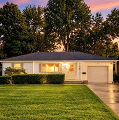 6616 Hardy Avenue, Raytown, MO 64133