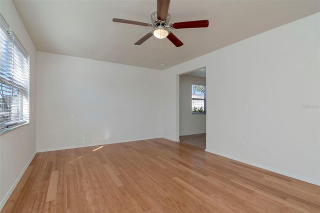 3305 56TH AVENUE N, St Petersburg, FL 33714