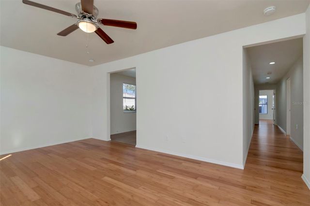 3305 56TH AVENUE N, St Petersburg, FL 33714